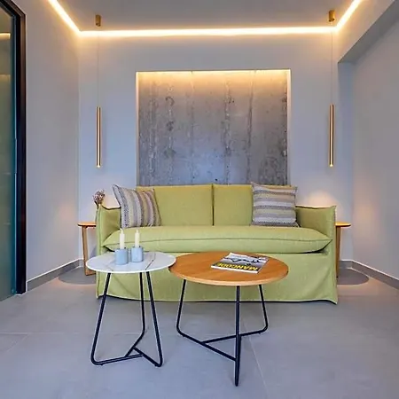 Anadeo & Hotel 4*