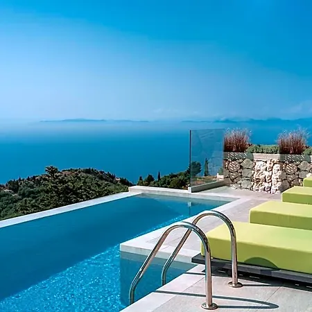 Anadeo & Hotel 4*